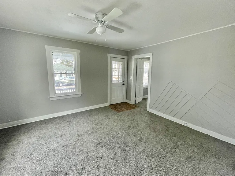 624 Maple St — Photo 7