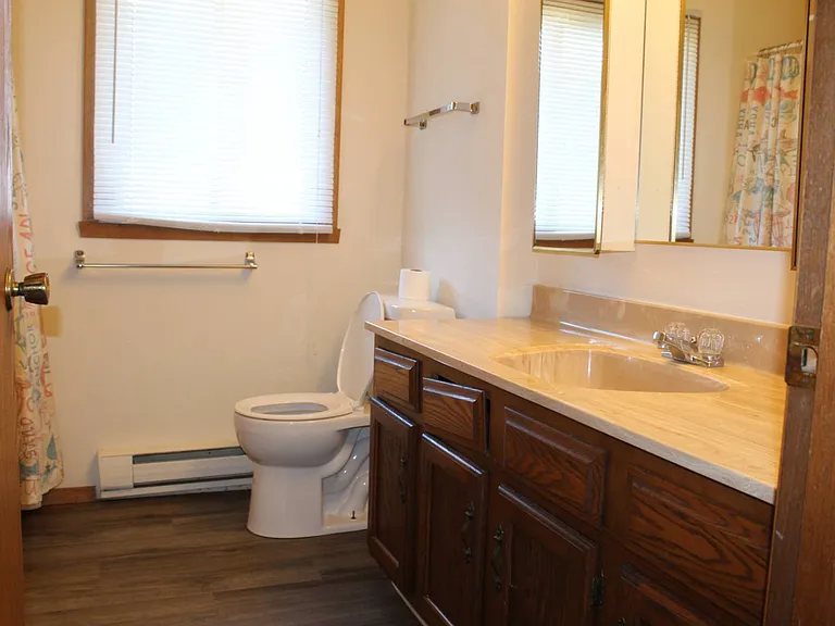 1016 N Maple St #B — Photo 4