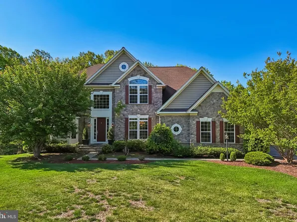 80 Scotts Ford Ln, Fredericksburg, VA 22406
