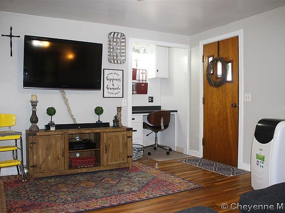 5th image of 104 S Wyoming Ave