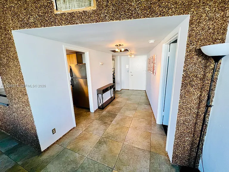 900 Bay Dr #411 — Photo 33