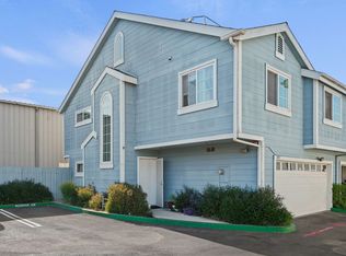 476 W Wooley Rd, Oxnard, CA 93030