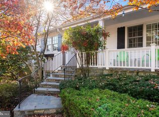 3708 N Oakland St, Arlington, VA 22207