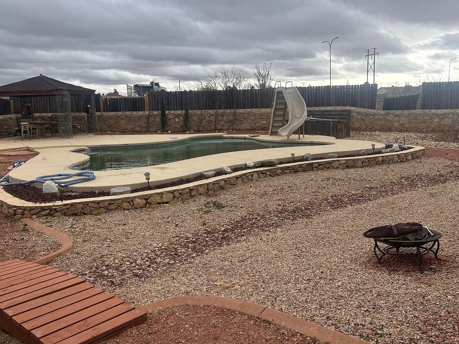 2 bed, 2176 sqft, $2,050 — Photo 1