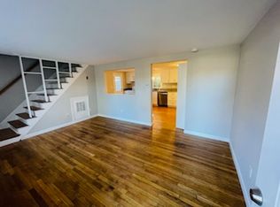 8-10 Pawkannawkut Dr, South Yarmouth, MA 02664