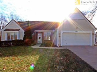 12411 Cambridge Cir, Leawood, KS 66209