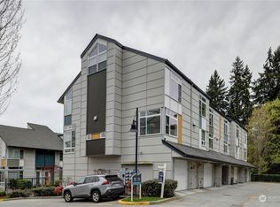 15123 NE 81st Way UNIT 203, Redmond, WA