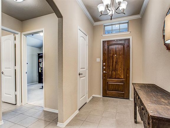 4th image of 11724 Kurth Dr