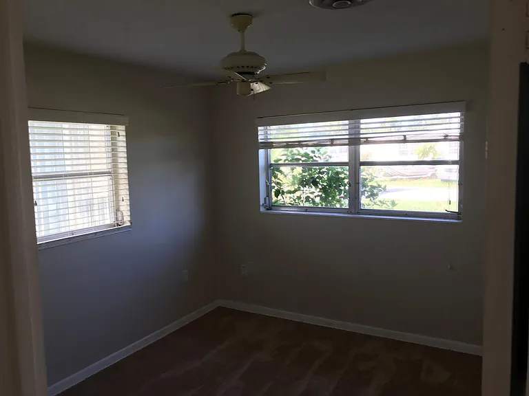 140 Bomarc Ln — Photo 8