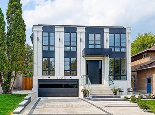 202 Carlton Rd, Markham, ON L3R 3L8