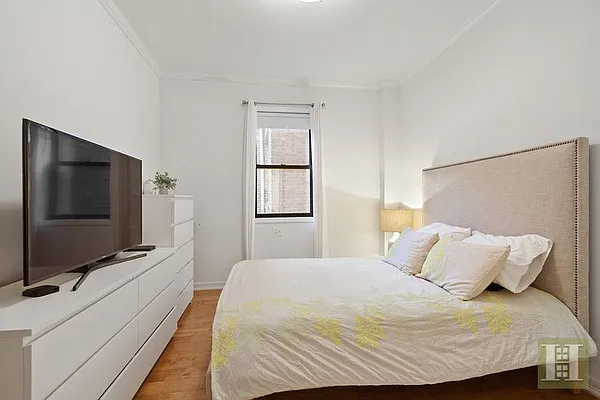 Rented by Halstead Real Estate | media 14