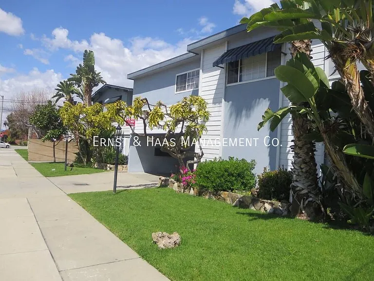 9415 Nance Ave #I — Photo 1