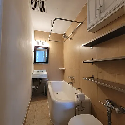 Rented by Ion Properties LLC | media 5