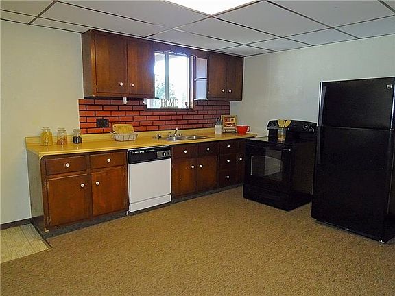 5th image of 219 Loyalhanna Ave