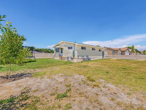 4th image of 3117 Devin Dr