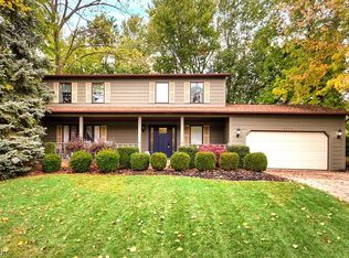 5775 Colonial Blvd, Willoughby, OH 44094