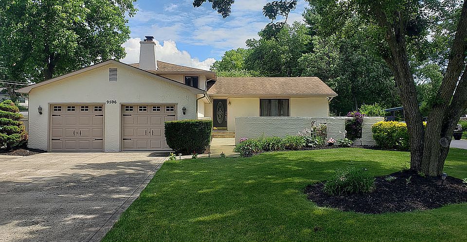 1st image of 9596 Grandview Ave NW