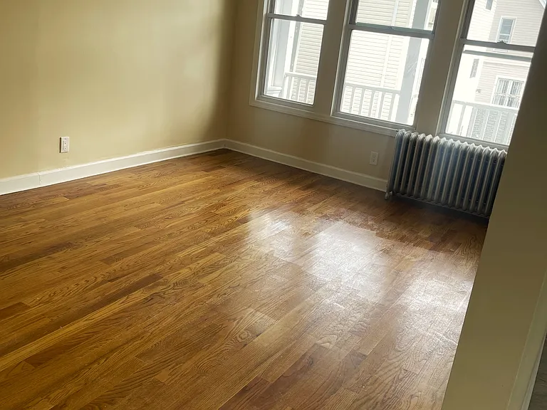 679 E 241st St #2 — Photo 9
