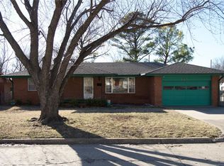 145 NE Wilshire Ave, Bartlesville, OK 74006