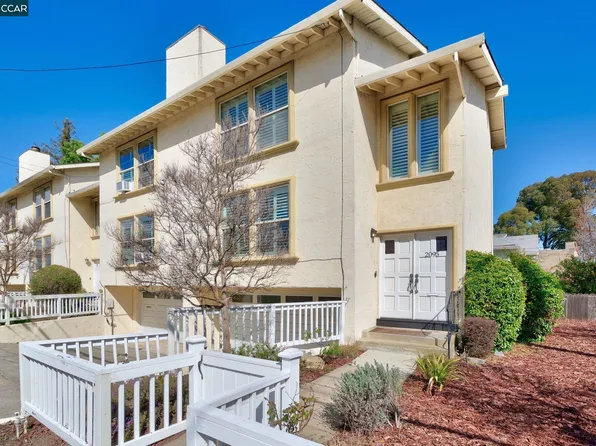 2095 Yale St, Palo Alto, CA 94306