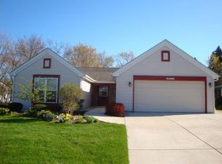 N89W15935 Cleveland Ave, Menomonee Falls, WI 53051