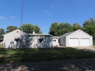 421 Clayton St, Rochester, IN 46975