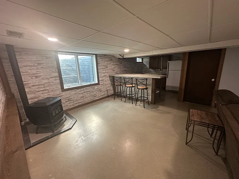 3044 Lawndale Dr — Photo 16