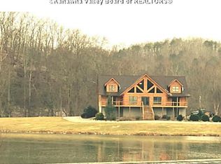 20577 Winfield Rd, Fraziers Bottom, WV 25082