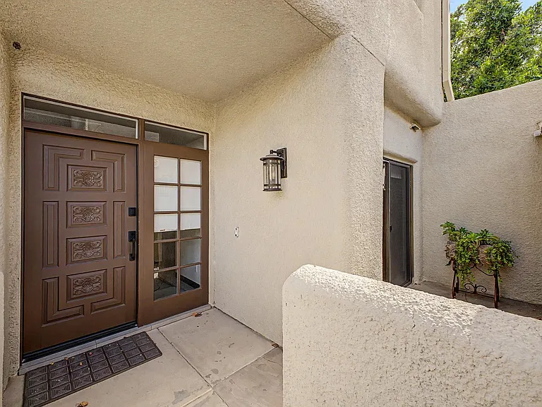 3057 E Rose Ln — Photo 24