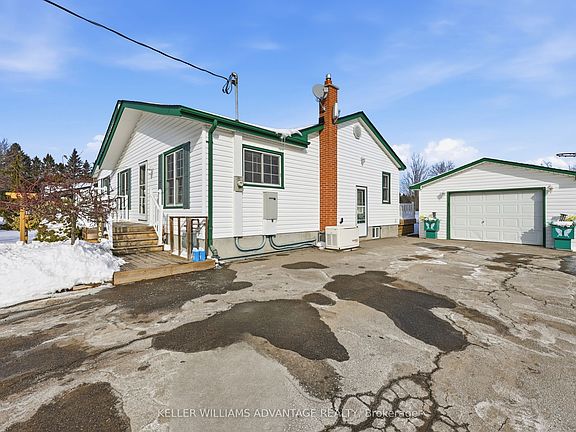 3rd image of 2347 Hancock Rd