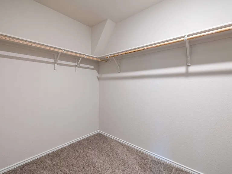 2881 Brogan Crk — Photo 12