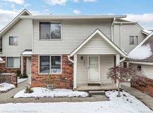 9077 Bavarian Ct, Clarkston, MI 48348