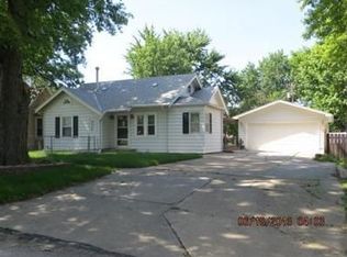538 E 11th St, Wahoo, NE 68066