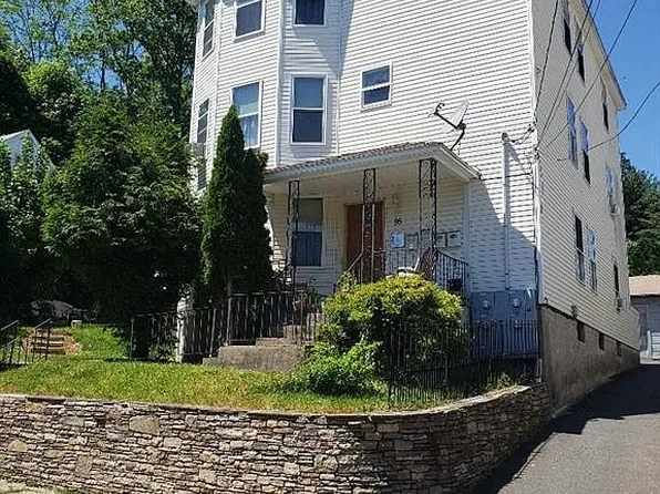 95 Lyman St APT 3, New Britain, CT 06053