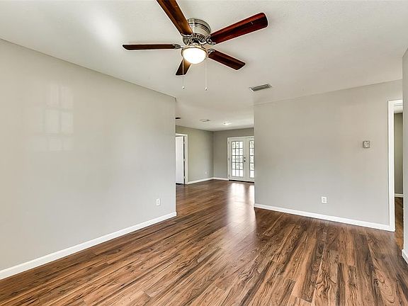 5th image of 1522 Avenue A