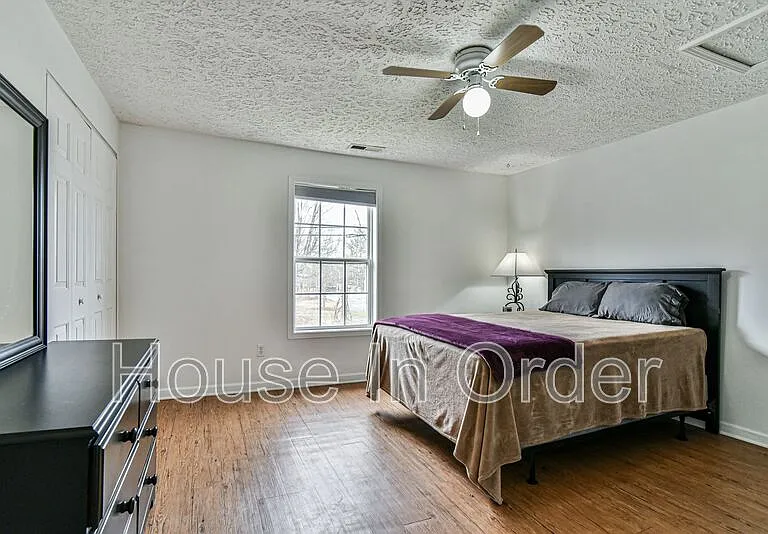 580 Fairview Rd #B — Photo 11