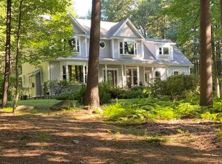 691 Park Hill Rd, Northampton, MA 01062