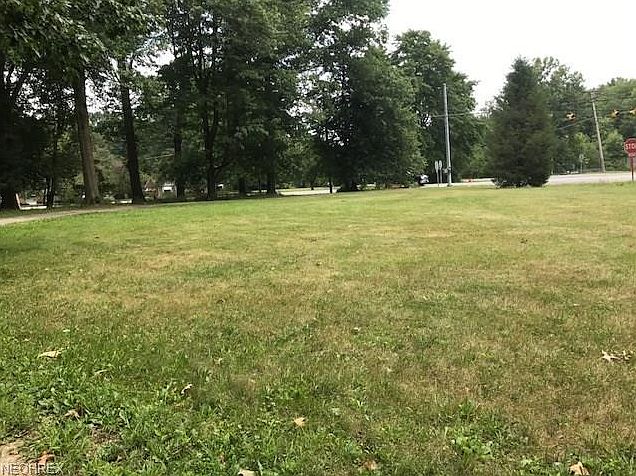 2nd image of 982 Truesdale Rd