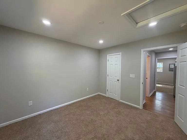 1204 Iva Ave — Photo 7