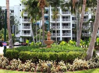 941 W State Road 84, Fort Lauderdale, FL 33315