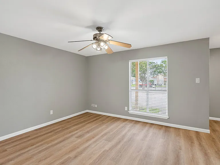 7201 Owen Ct — Photo 9
