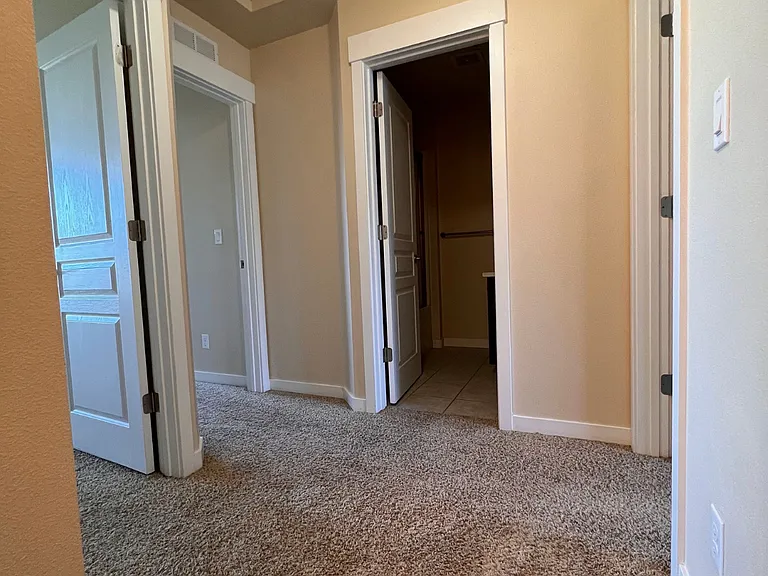 8834 W Pine Valley Ln #1 — Photo 15