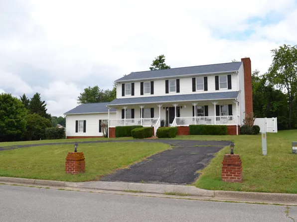 499 Olney Rd, Vinton, VA 24179