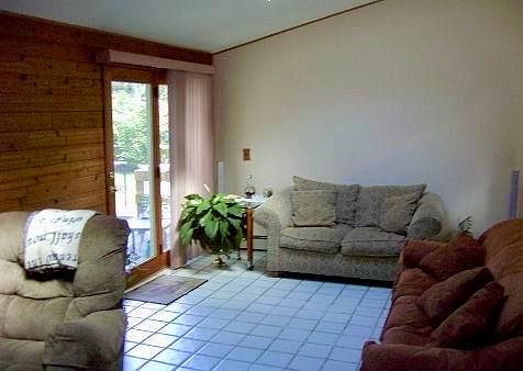 5th image of 49 Arrowhead Dr