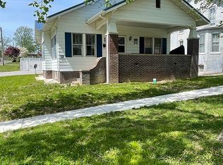 603 N 6th St, Vandalia, IL 62471
