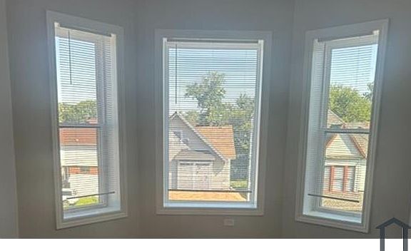 2nd image of 437 W Marquette Rd #3