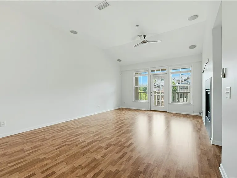 4805 W Village Way SE #1000 — Photo 6