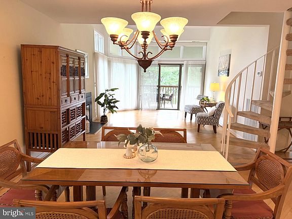 4th image of 7048 Harbour Village Ct APT 202