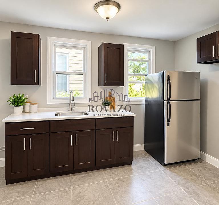 1st image of 591 S 19th St #1