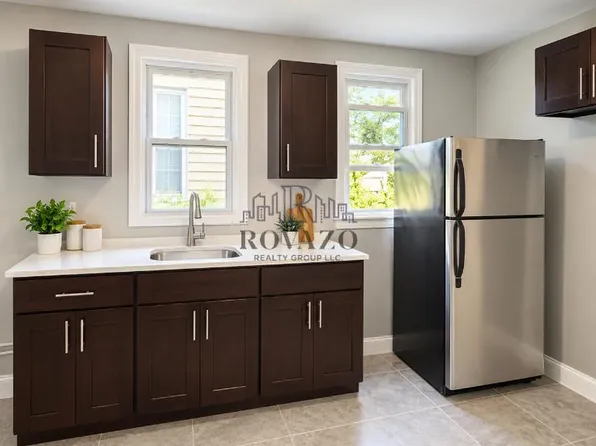 591 S 19th St #1C, Newark, NJ 07103